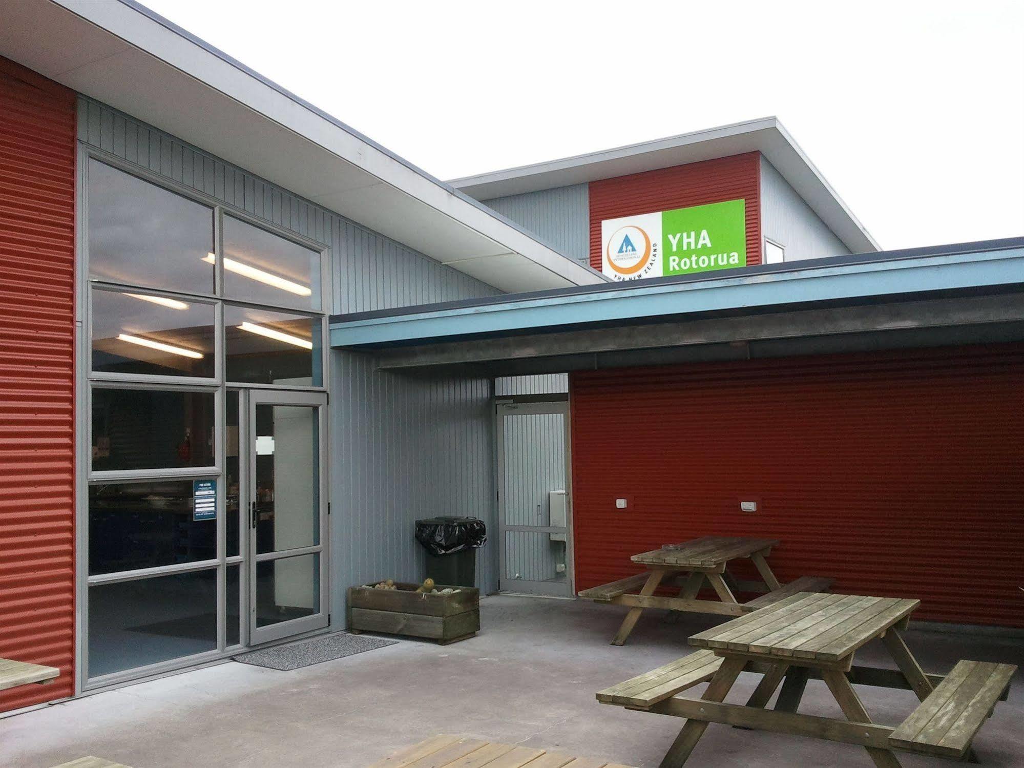 Хостел Haka House Роторуа Екстер'єр фото Rotorua YHA